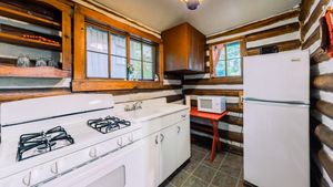 Log Cabin for Rent in North Carolina, Log  Cabins NC, Blue Ridge Mountains NC Cabin Rentals, Log Cabin for Rent North Carolina